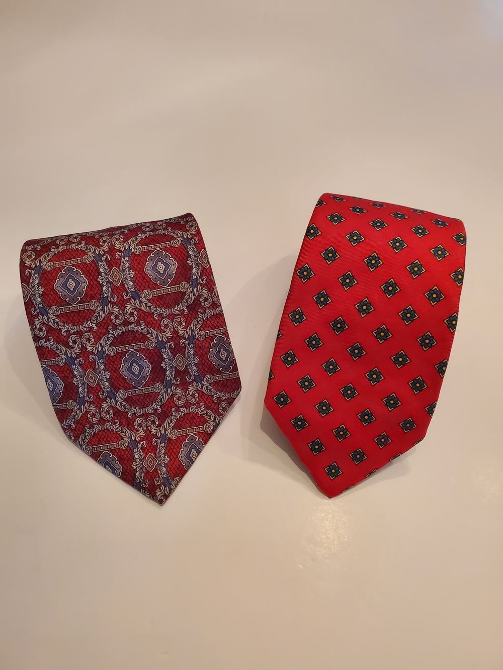 Vintage - Silk Tie Bundle • Henry Grunthal & Lands’ End • Classic Red